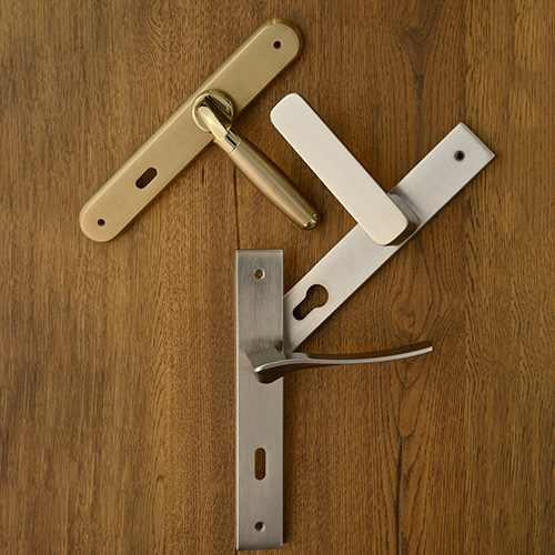 πόμολα πόρτας με πλάκα best design